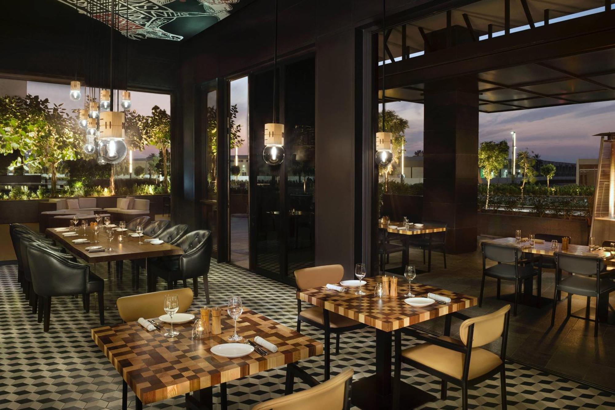La Ville Hotel & Suites City Walk Dubai, Autograph Collection Exteriér fotografie The interior of the restaurant
