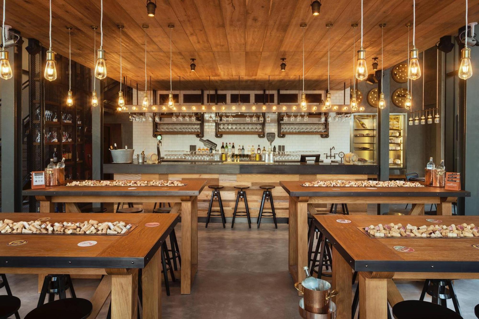 La Ville Hotel & Suites City Walk Dubai, Autograph Collection Exteriér fotografie The interior of the distillery