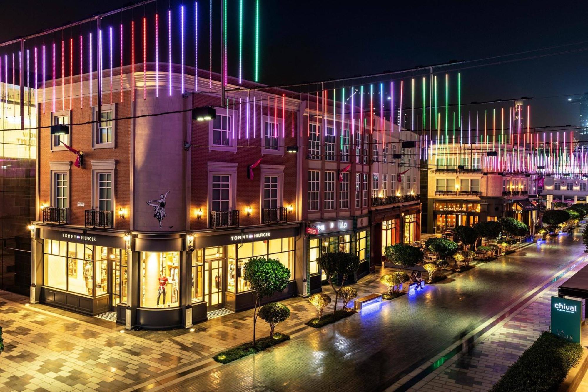La Ville Hotel & Suites City Walk Dubai, Autograph Collection Exteriér fotografie The Village Outlet