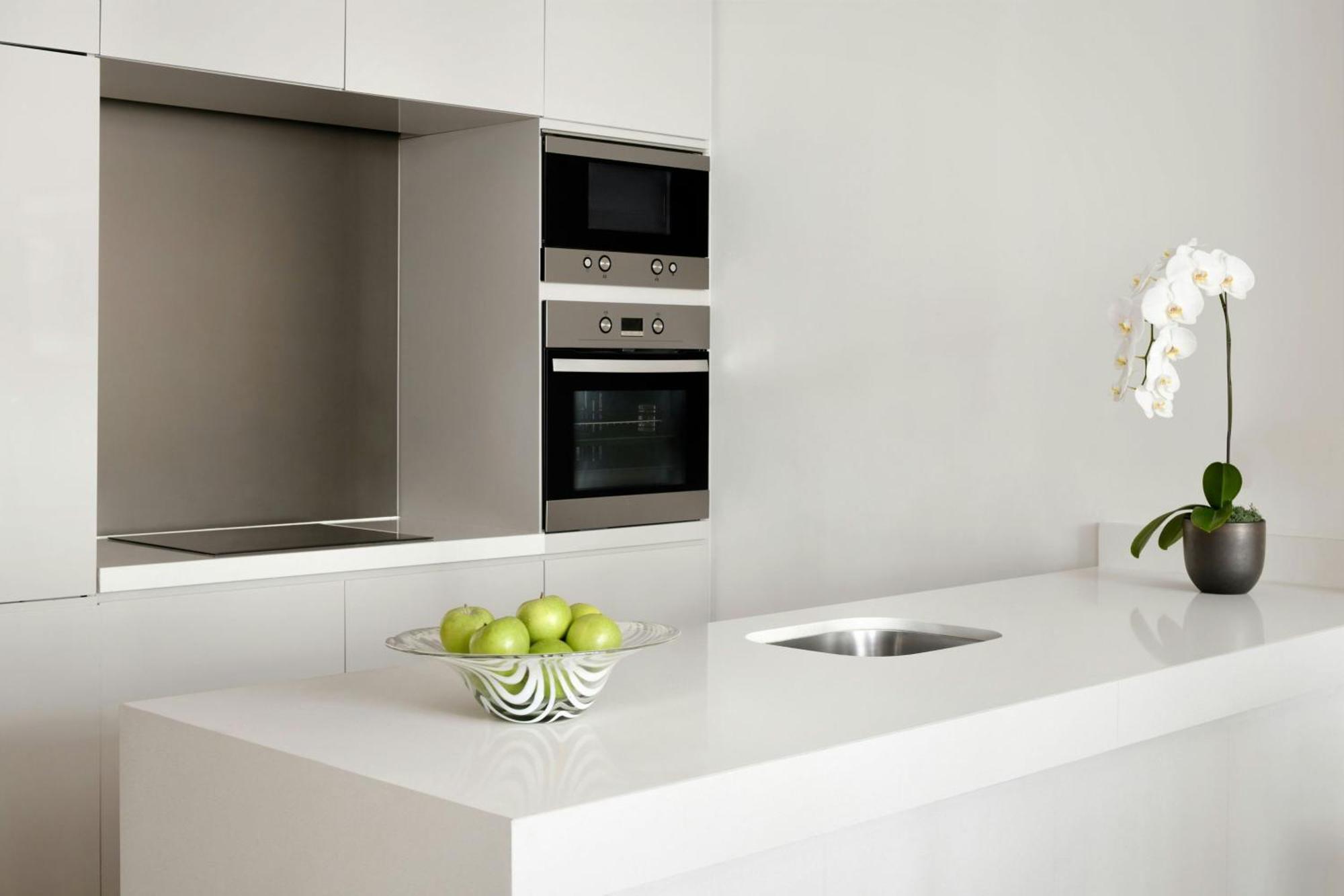 La Ville Hotel & Suites City Walk Dubai, Autograph Collection Exteriér fotografie A modern kitchen