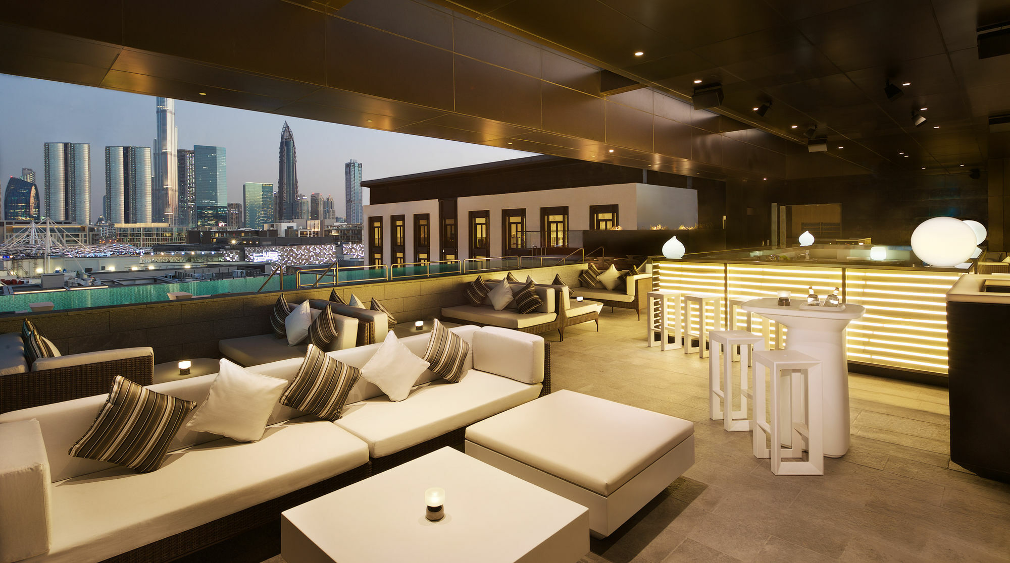 La Ville Hotel & Suites City Walk Dubai, Autograph Collection Exteriér fotografie The Address Lounge